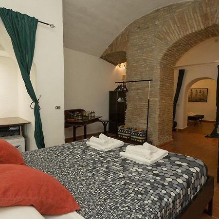 Roman Grotto Experience 5Pax ภายนอก รูปภาพ